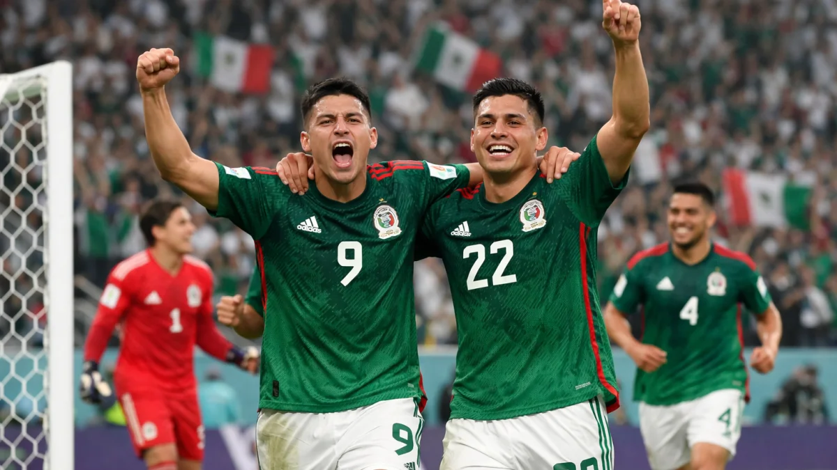 Mexico Advances as First Team to Knockout Stage in World Cup