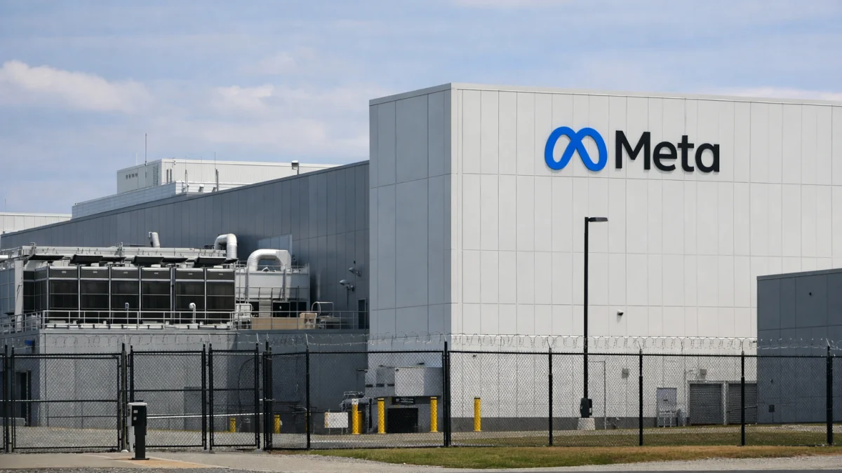 Meta plans cloud computing push selling excess data capacity