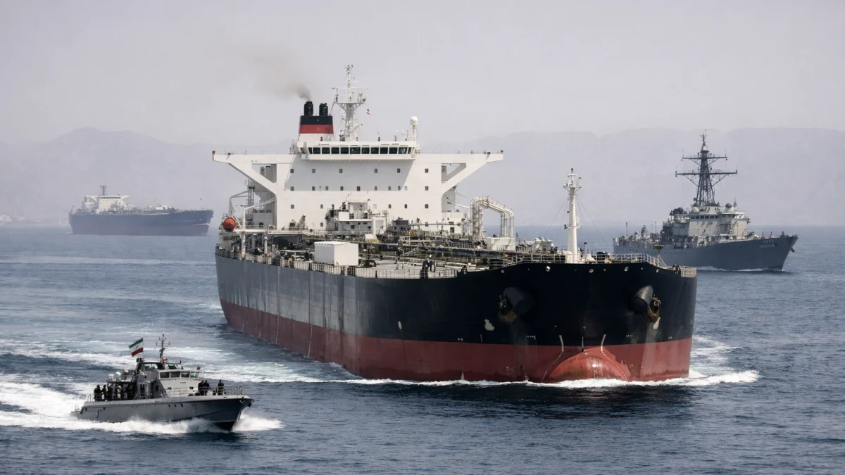 Oil Prices Rise as US-Iran Standoff Threatens Strait of Hormuz Shipping