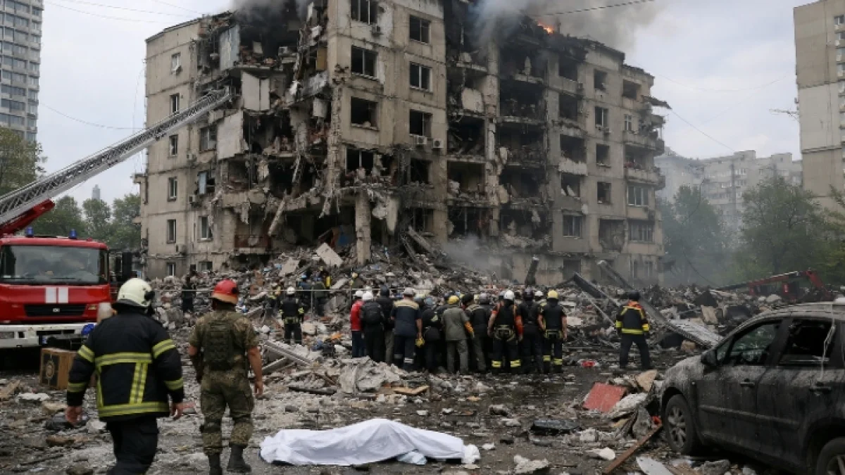 Massive Russian Missile Attack Hits Kyiv Killing Civilians