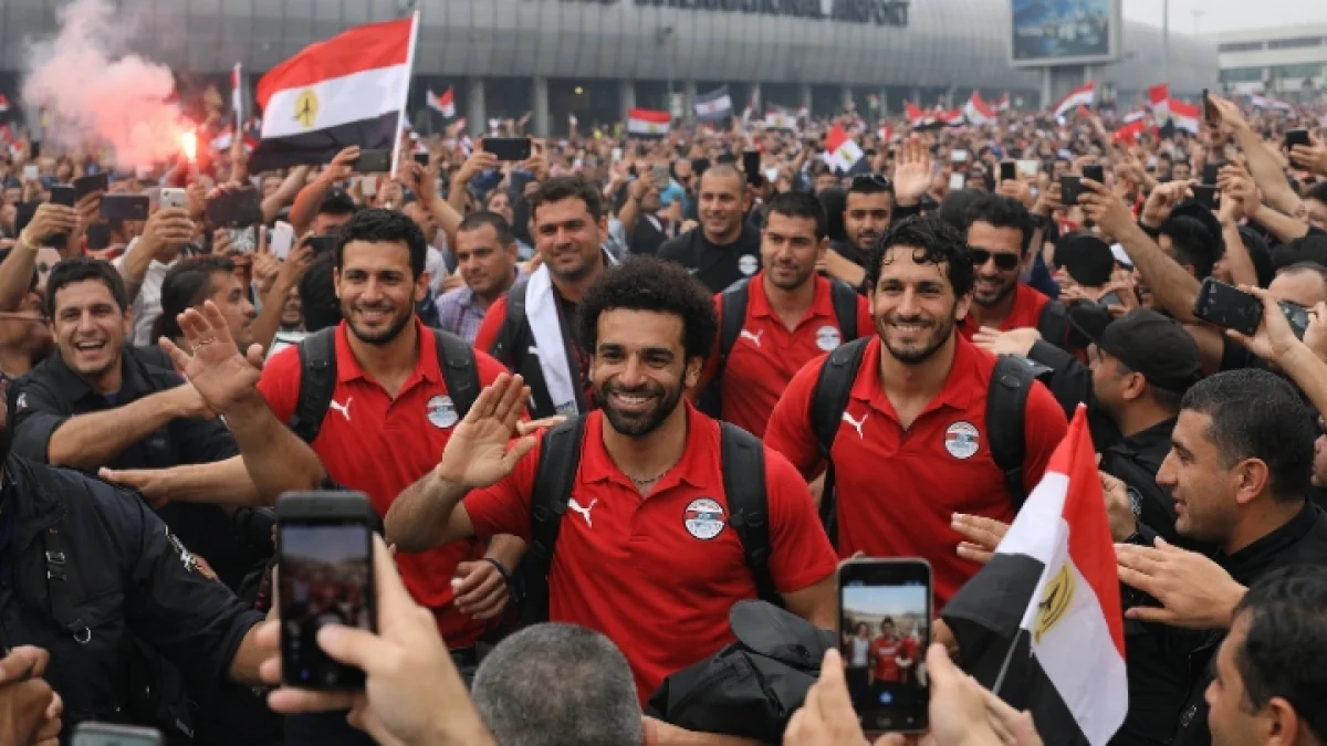 Egyptian Soccer Team Receives Hero Welcome After World Cup Exit